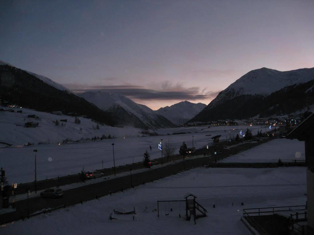 Hotel Champagne Livigno Exteriör bild